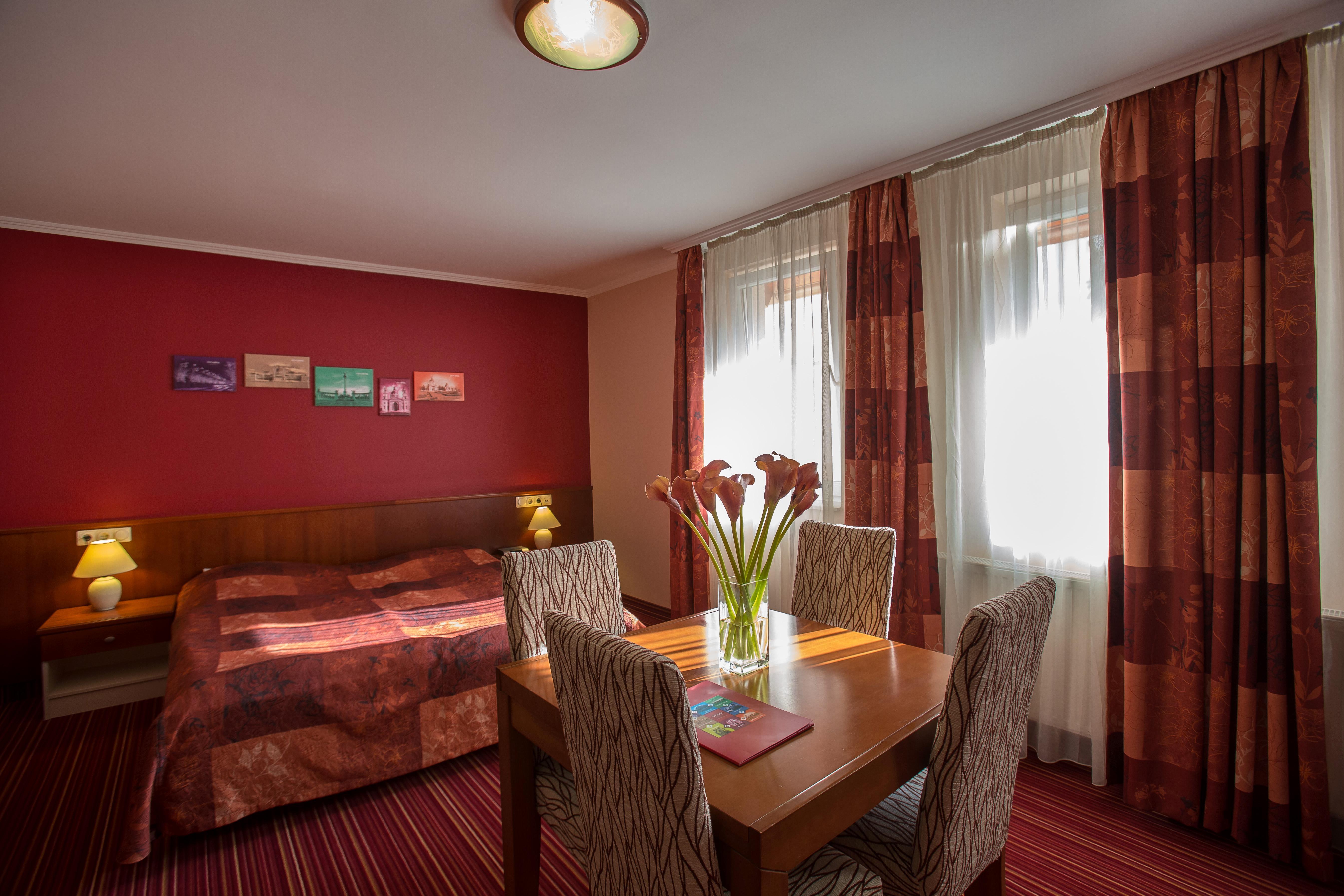 ซิตี้-โฮเต็ล บูดาเปส Aparthotel บูดาเปสต์ ภายนอก รูปภาพ