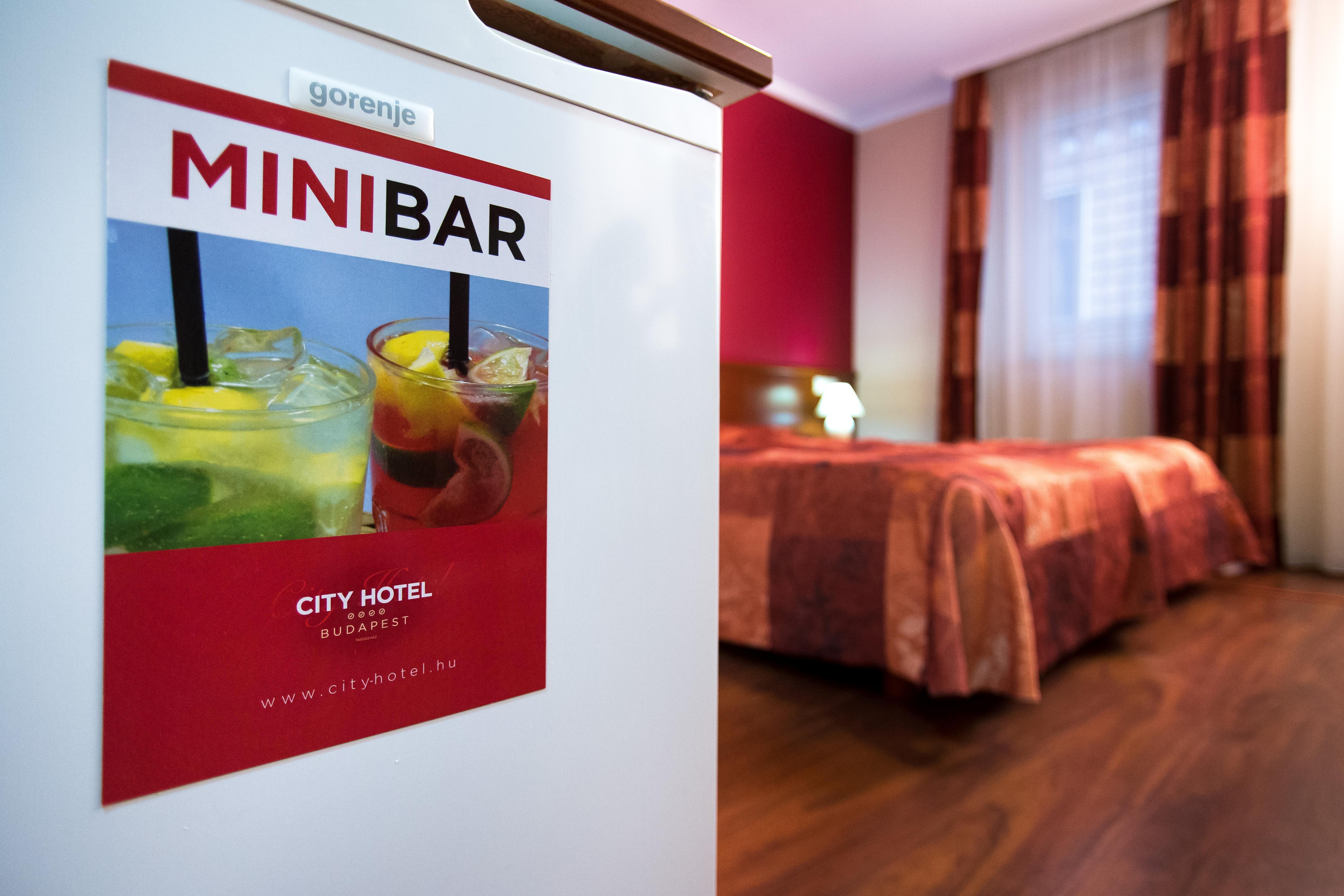 ซิตี้-โฮเต็ล บูดาเปส Aparthotel บูดาเปสต์ ภายนอก รูปภาพ