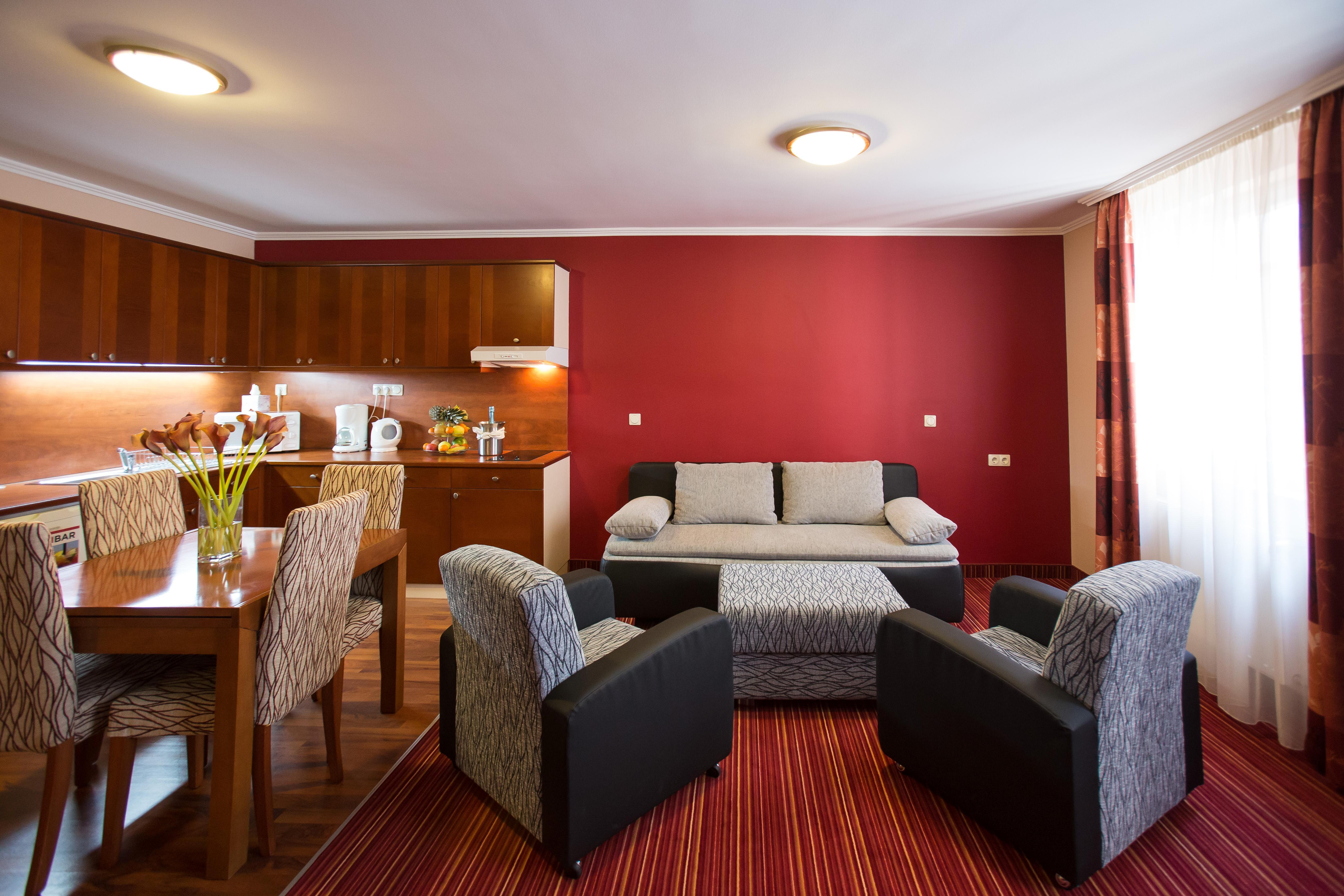 ซิตี้-โฮเต็ล บูดาเปส Aparthotel บูดาเปสต์ ภายนอก รูปภาพ